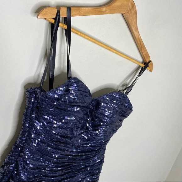 ✨NWT La Femme Slate Blue Sequin Strapless Cocktail Party Mini Dress Size 4 - Picture 4 of 12